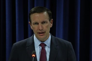 Amerikalı Senatör Murphy: İran’la savaşı kaybediyoruz