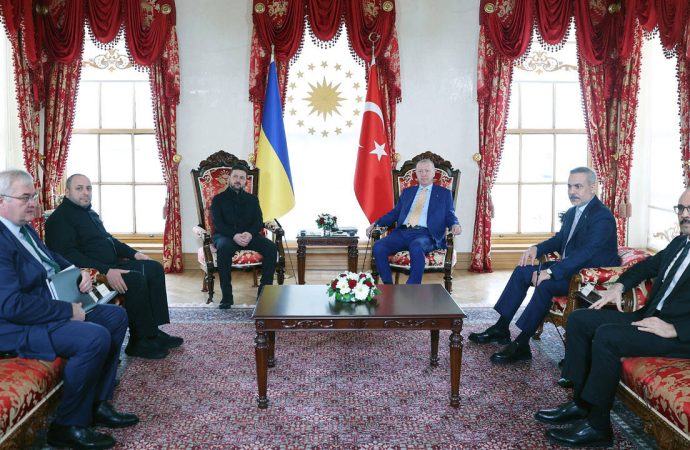 Erdoğan ve Zelenski bir araya geldi