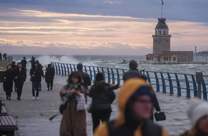AKOM tarih verdi: Hava yeniden kış değerlerine gerileyecek