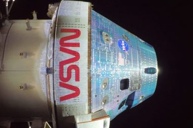 Bu gece şenlik var: Netflix Ay geçişini canlı yayınlayacak