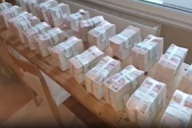 ‘Üsküdar operasyonunda para balyaları’ için açıklama: ‘Dün yapılan satışın bedeli’