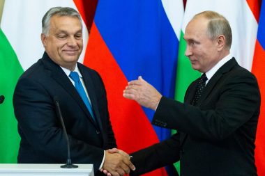 Kayıtları çıktı: Macaristan Başbakanı Putin’e ‘Sen aslansın, ben sana yardım eden minik fareyim’ demiş