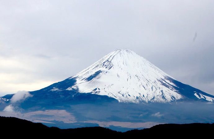 Devlet bu en ünlü dağ için 400 yıldır kira ödüyor