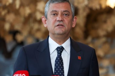 Özgür Özel ara seçim çağrısını yineledi: Gündemimizde yok demek Anayasa’yı çiğnemektir