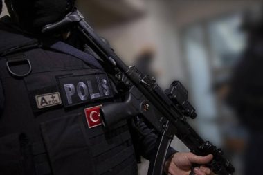 IŞİD operasyonu: 19 kişi gözaltına alındı