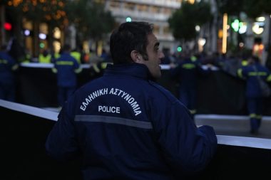 Yunan albay Çin’e casusluktan tutuklandı