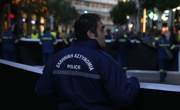 Yunan albay Çin’e casusluktan tutuklandı