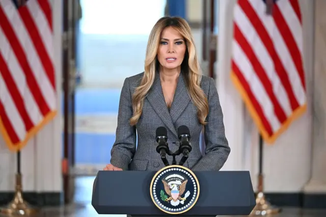 Sonunda Melania Trump da Jeffrey Epstein iddiaları için konuştu