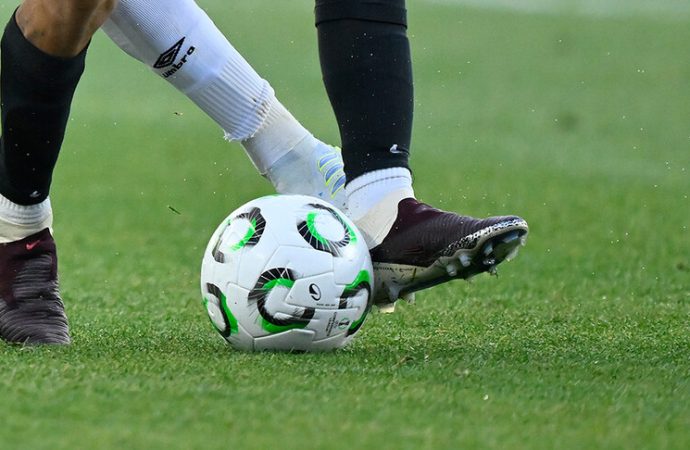 Konferans Ligi’nde çeyrek final ilk maçları: Arda Turan’ın takımı galip