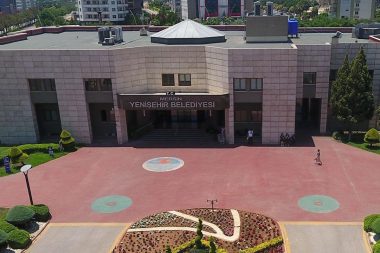 Mersin Yenişehir Belediyesi’ne operasyon: 30 kişi için gözaltı kararı