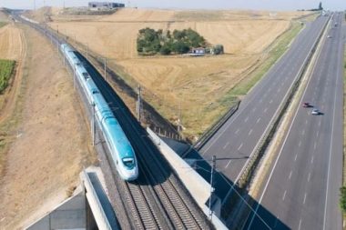 Beş kent birbirine bağlanacak: Mesafe iki saate düşecek