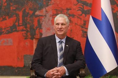 Küba liderinden ABD’ye rest: İstifa etmeyeceğim