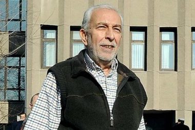 Emin Çölaşan hastaneye kaldırıldı