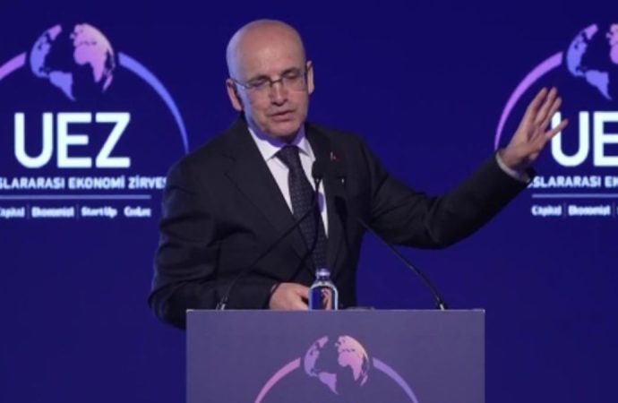Mehmet Şimşek’ten ‘bir yıl gecikme’ itirafı