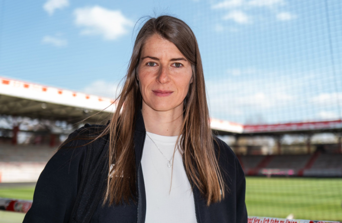 Lig tarihine geçecek karar: İlk kadın teknik direktör