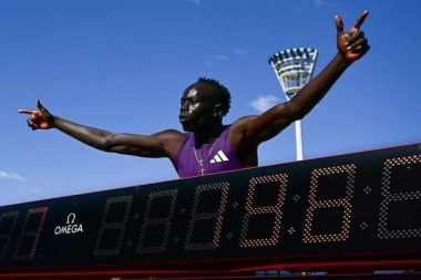 Yeni bir yıldız doğuyor: Sadece 18 yaşında ve Usain Bolt’un rekorunu kırdı