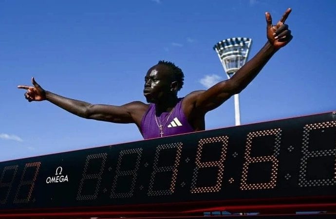 Yeni bir yıldız doğuyor: Sadece 18 yaşında ve Usain Bolt’un rekorunu kırdı