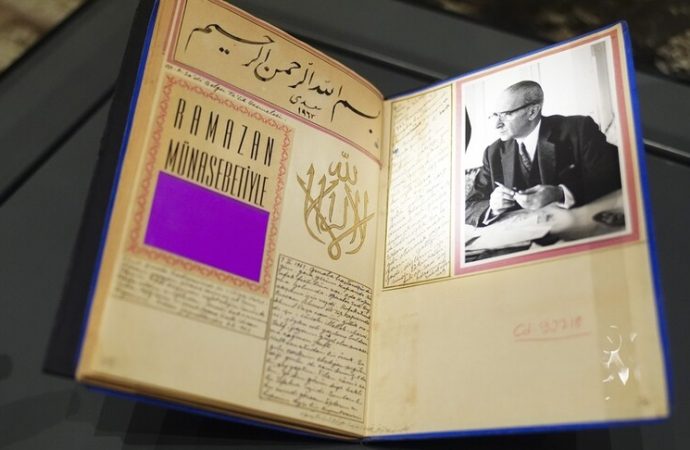 Rami’de A. Süheyl Ünver Sergisi: Ölüm yıldönümünde açıldı