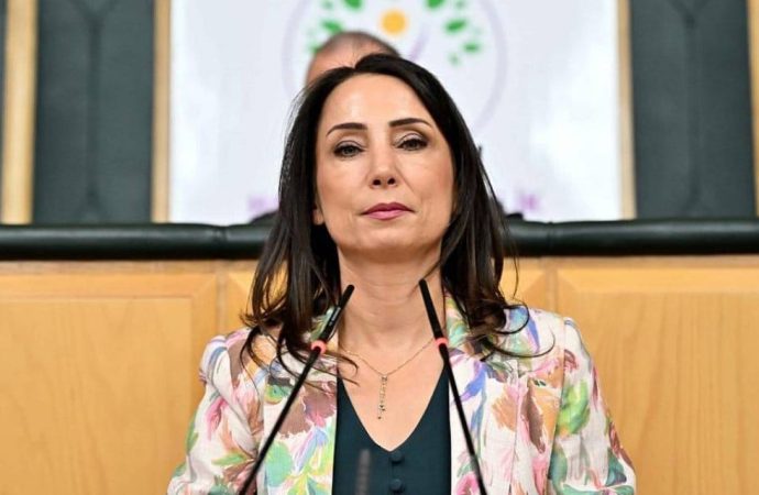 DEM Parti’den çağrı: İmamoğlu, Demirtaş, Yüksekdağ ve Atalay serbest bırakılmalı