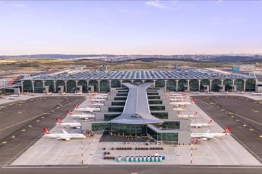 İstanbul Havaalanı, uçaklar için benzin istasyonuna döndü