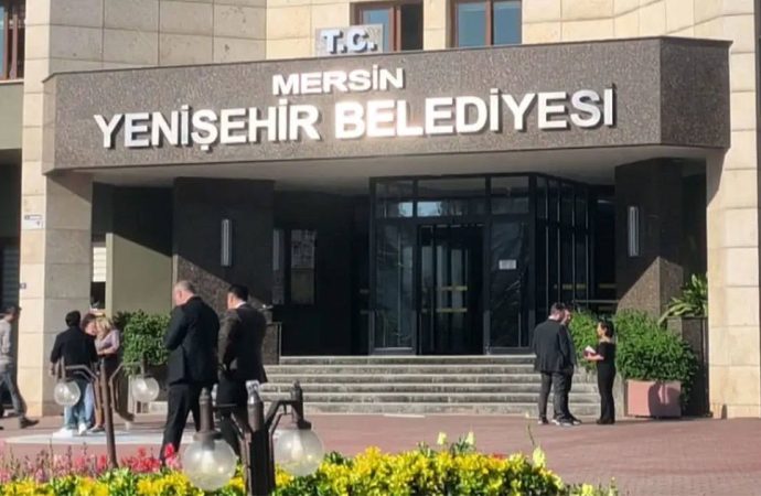 CHP’li Yenişehir Belediyesi’ne başkan yardımcısı dahil 12 tutuklama