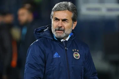 Aykut Kocaman’dan Fenerbahçe iddiası: ‘Bu dönem bitecek ve…’