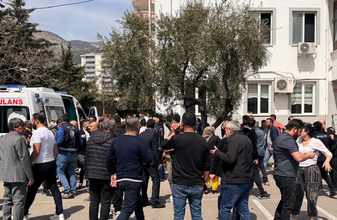 Bilgisayarında saldırının belgesi çıktı: Okul saldırılarıyla ilgili 83 kişi için gözaltı kararı verildi