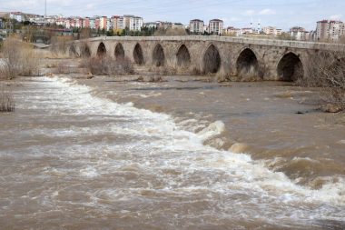 Kızılırmak’ın debisi son 10 yılın zirvesinde