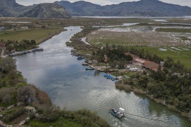 Türkiye’nin en kısa feribot hattı: 50 saniyede iki yakayı buluşturuyor