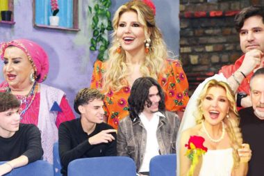 Gırgıriye coşkusu: Dokuz bin seyirciyle perde açtı