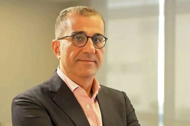 Ünlü kamu müteahhidi Çeçen hakkında yakalama kararı