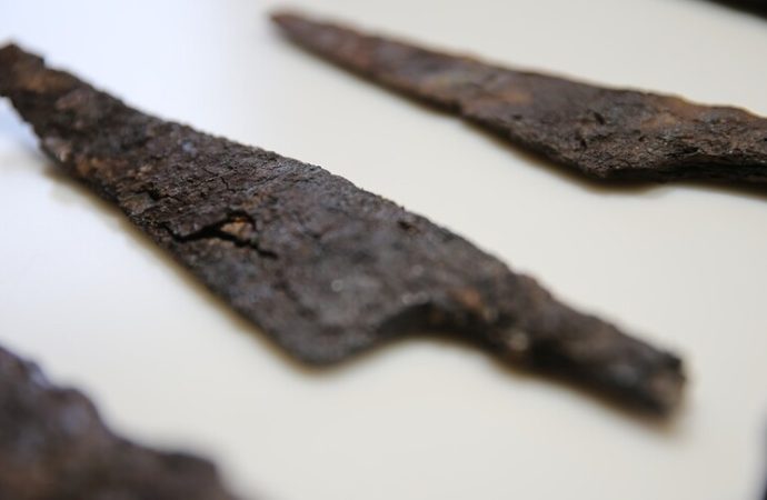 Hadrianopolis Antik Kenti kazısı: 1500 yıllık bıçaklar gün yüzüne çıkarıldı