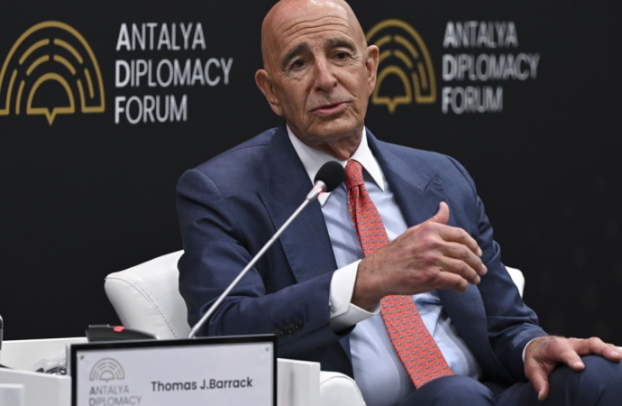 Barrack: ABD ve Türkiye arasındaki S-400 meselesi yakında çözülecek
