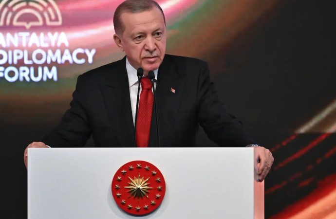 Erdoğan’dan Hürmüz çıkışı: Geçişlerle ilgili tavrımız net