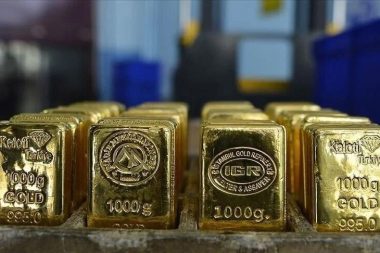 Altının kilogram fiyatı 6 milyon 965 bin liraya yükseldi