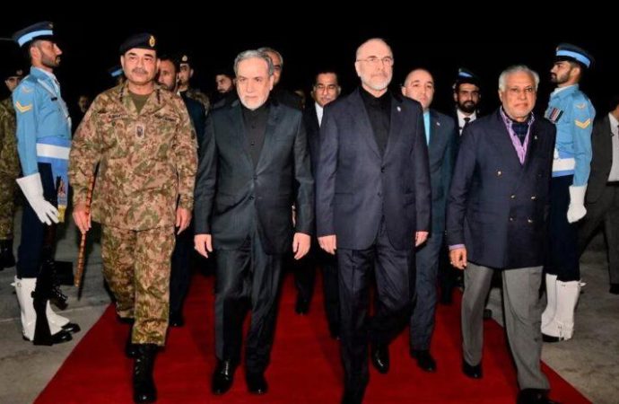 İran, diplomasiye kapıyı kapatmıyor