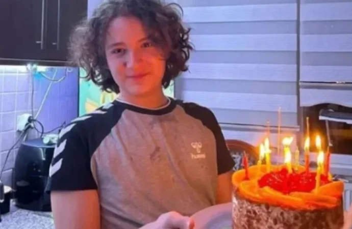 Fatih Altaylı okul katliamını yazdı: Evde 7 silah bulunduran, psikolojik sorunu olan oğluna silah kullanmayı öğreten baba