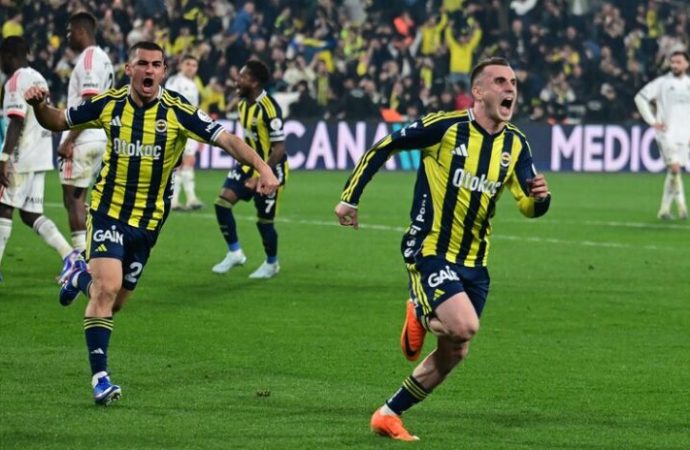 Fenerbahçe, 90+11’de bir penaltı golüyle liderlik yarışına yeniden tutundu