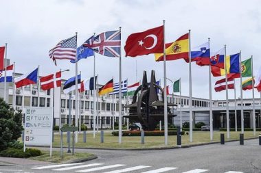 İşte Avrupa’nın NATO formülü: Daha az Amerika, daha çok Avrupa